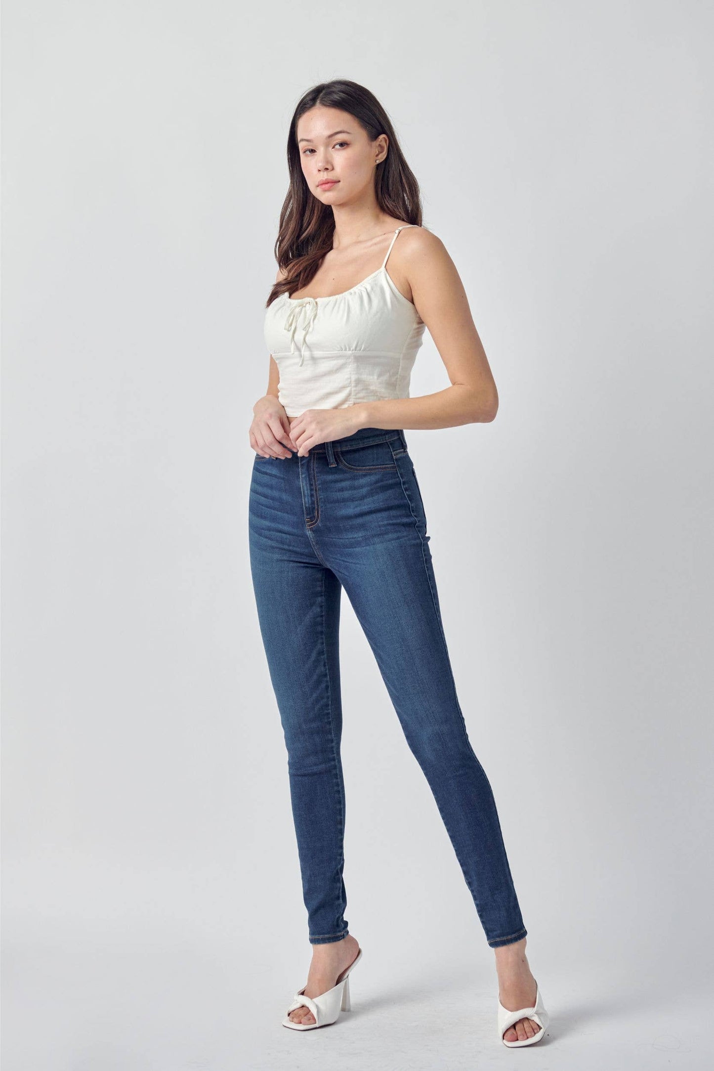 WV17655M Medium Denim High Rise Skinny