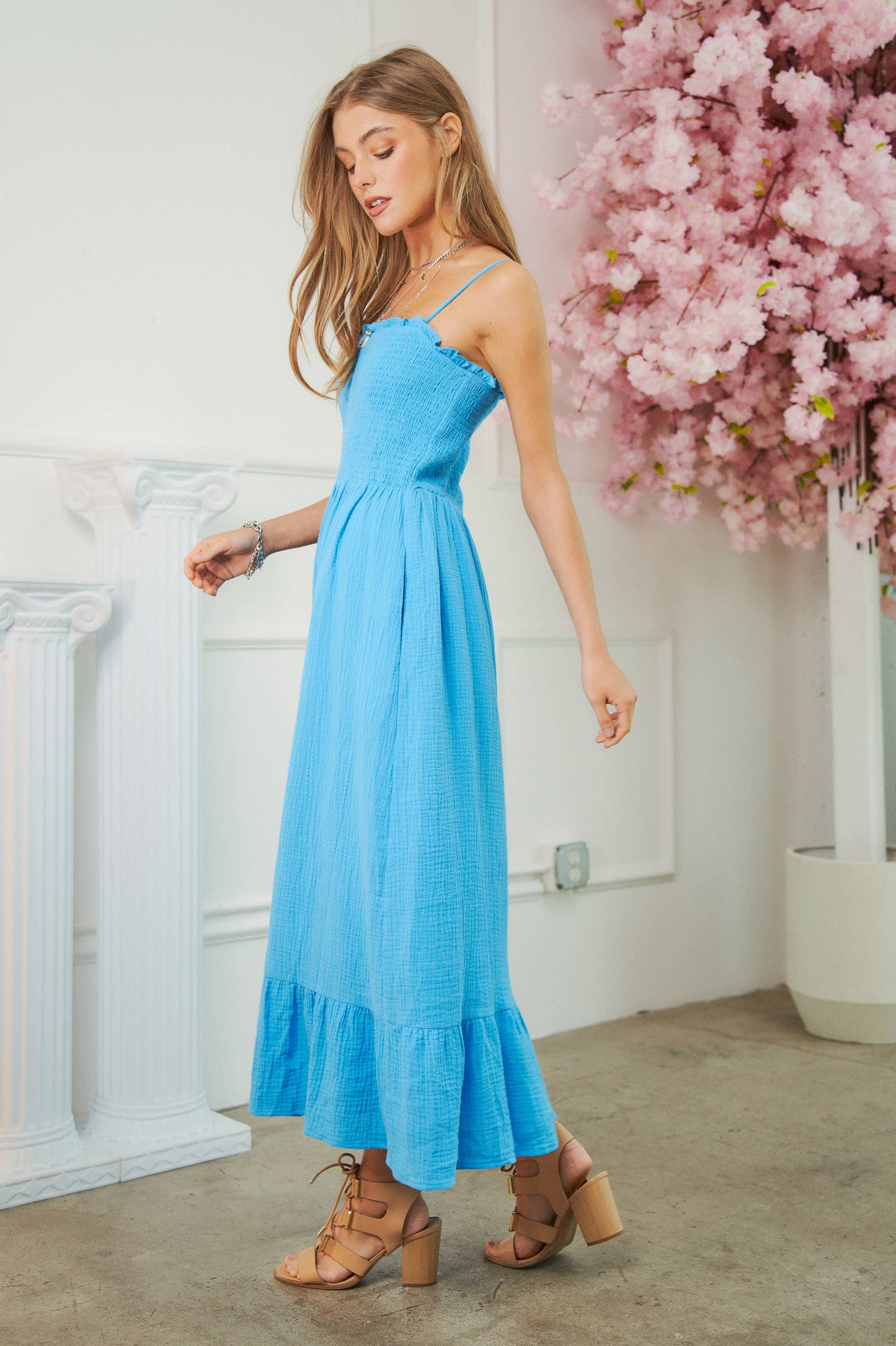 SMOCKING BODICE SPAGETTI STRAPS MAXI SUN DRESS