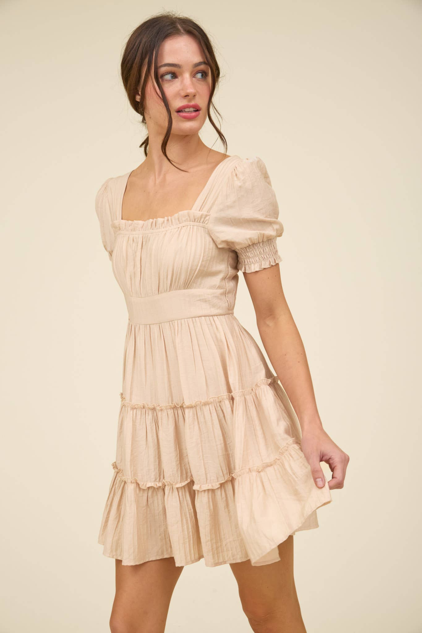 SQUARE NECK SMOCKED DETAIL TIERED MINI DRESS