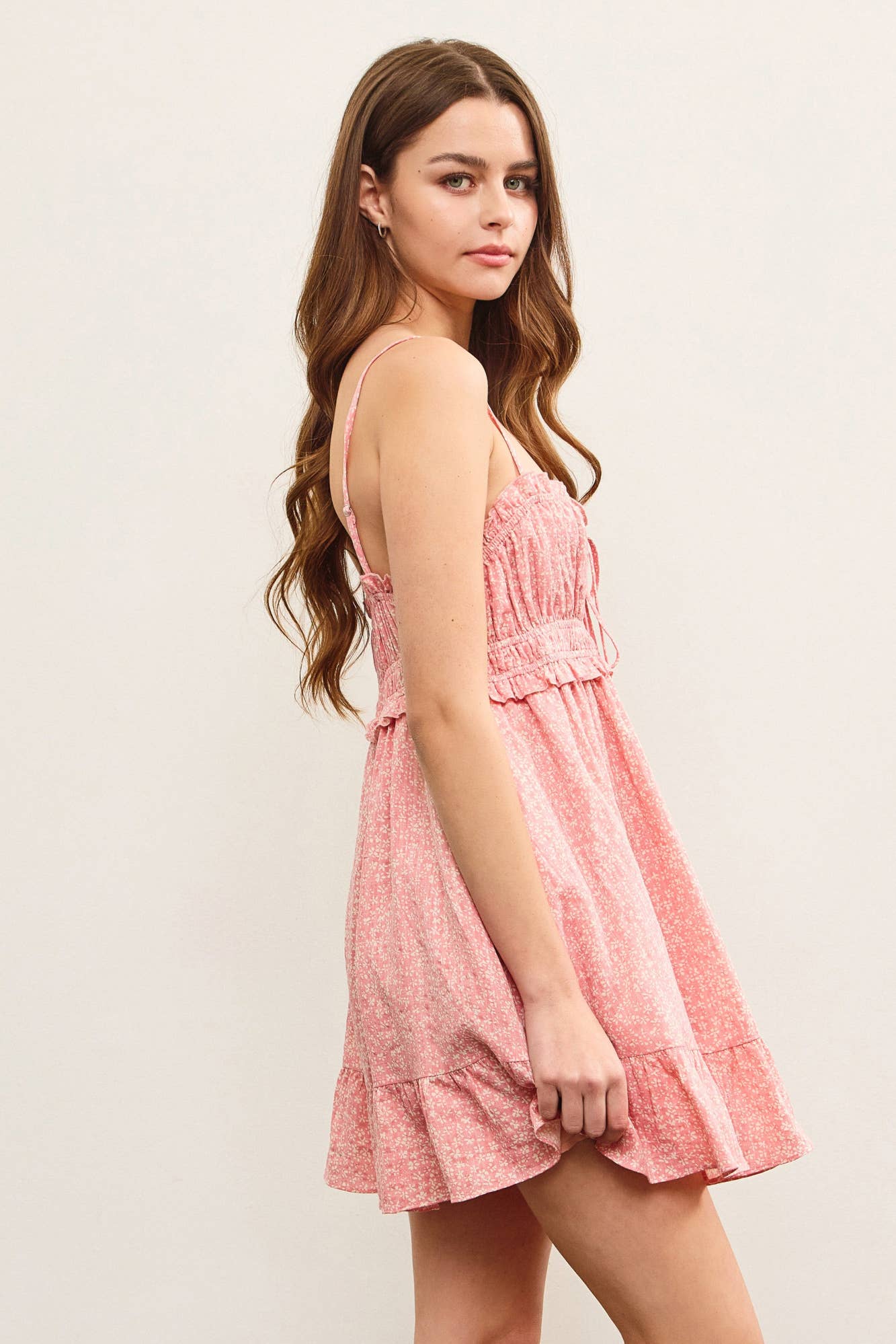 GATHERED FRONT RUFFLE HEM FLOWY CAMI DRESS