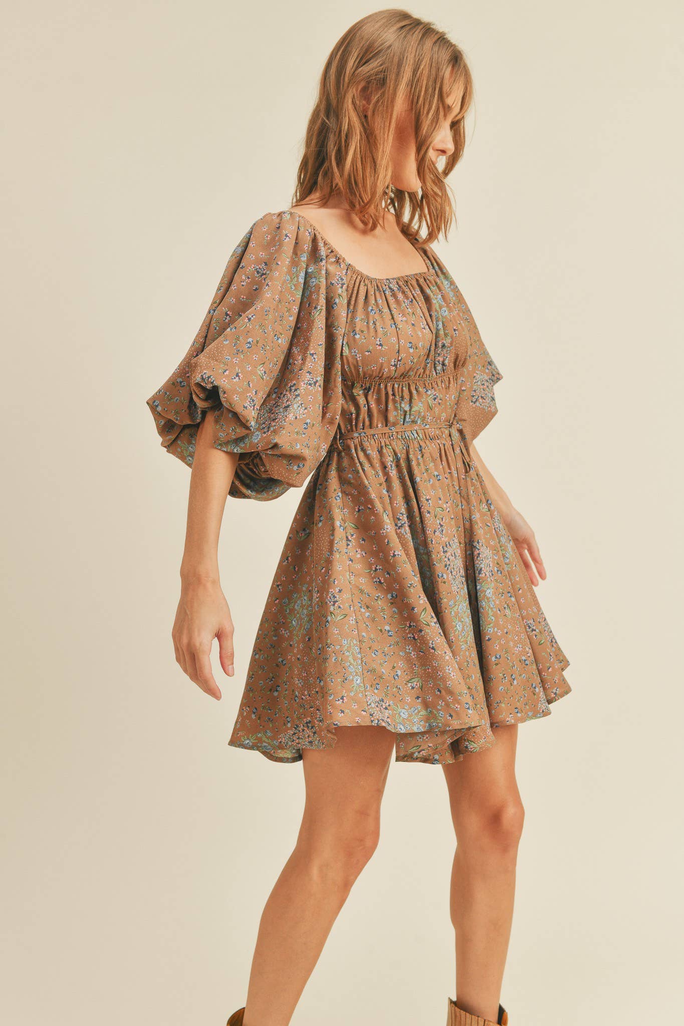 FLORAL PRINT BUBBLE SLEEVE FLARED MINI DRESS MDR1930