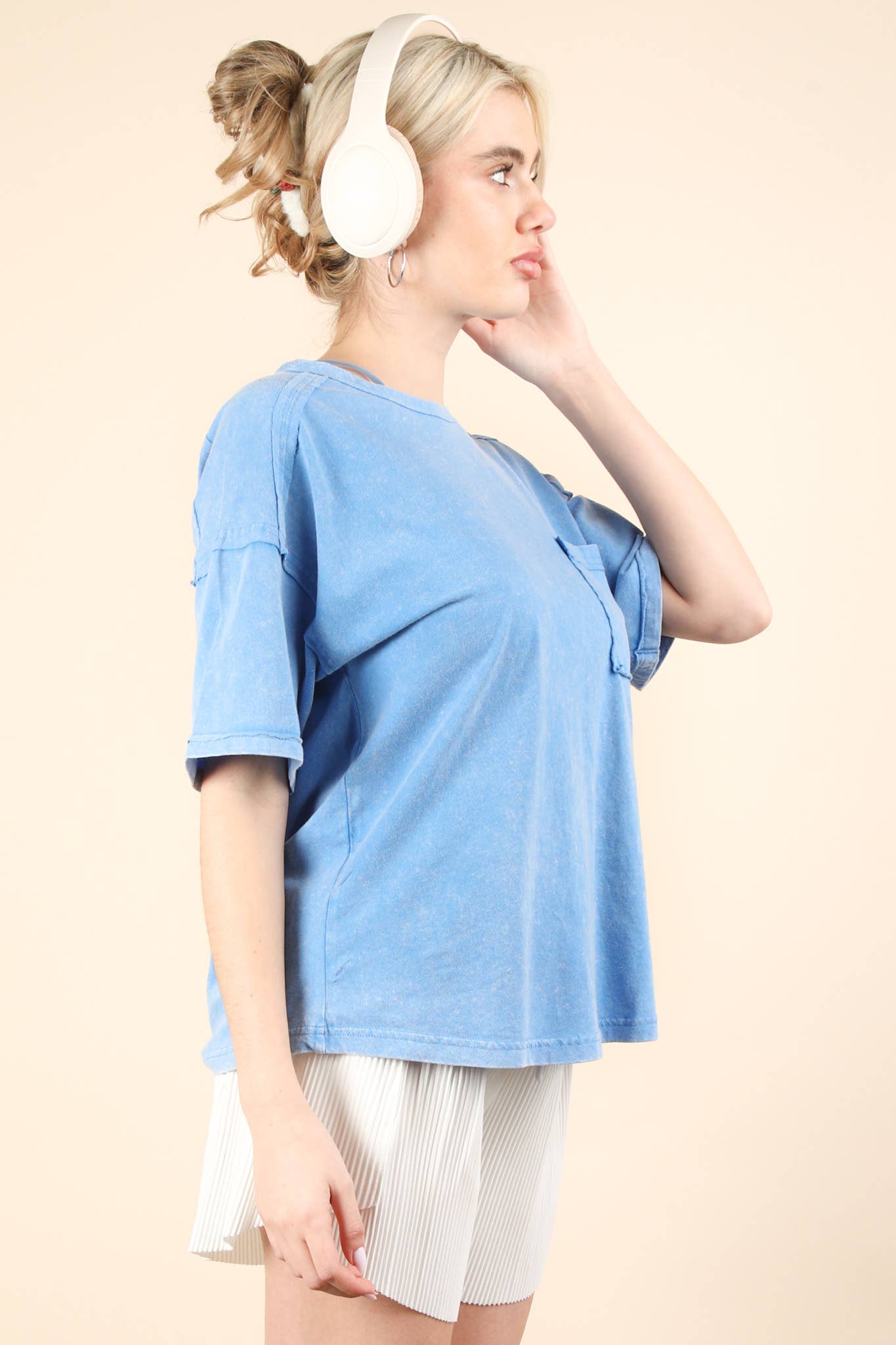 Mineral Washed Knit Top with Pocket white