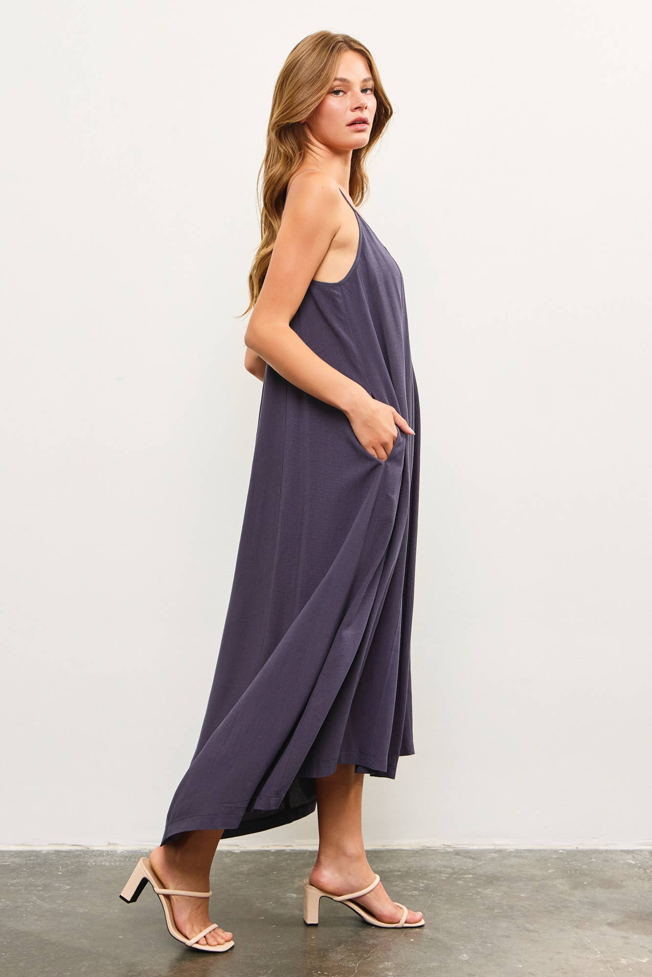FLOWY CAMI DRESS