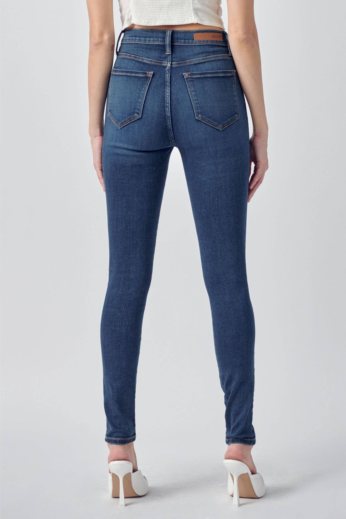 WV17655M Medium Denim High Rise Skinny