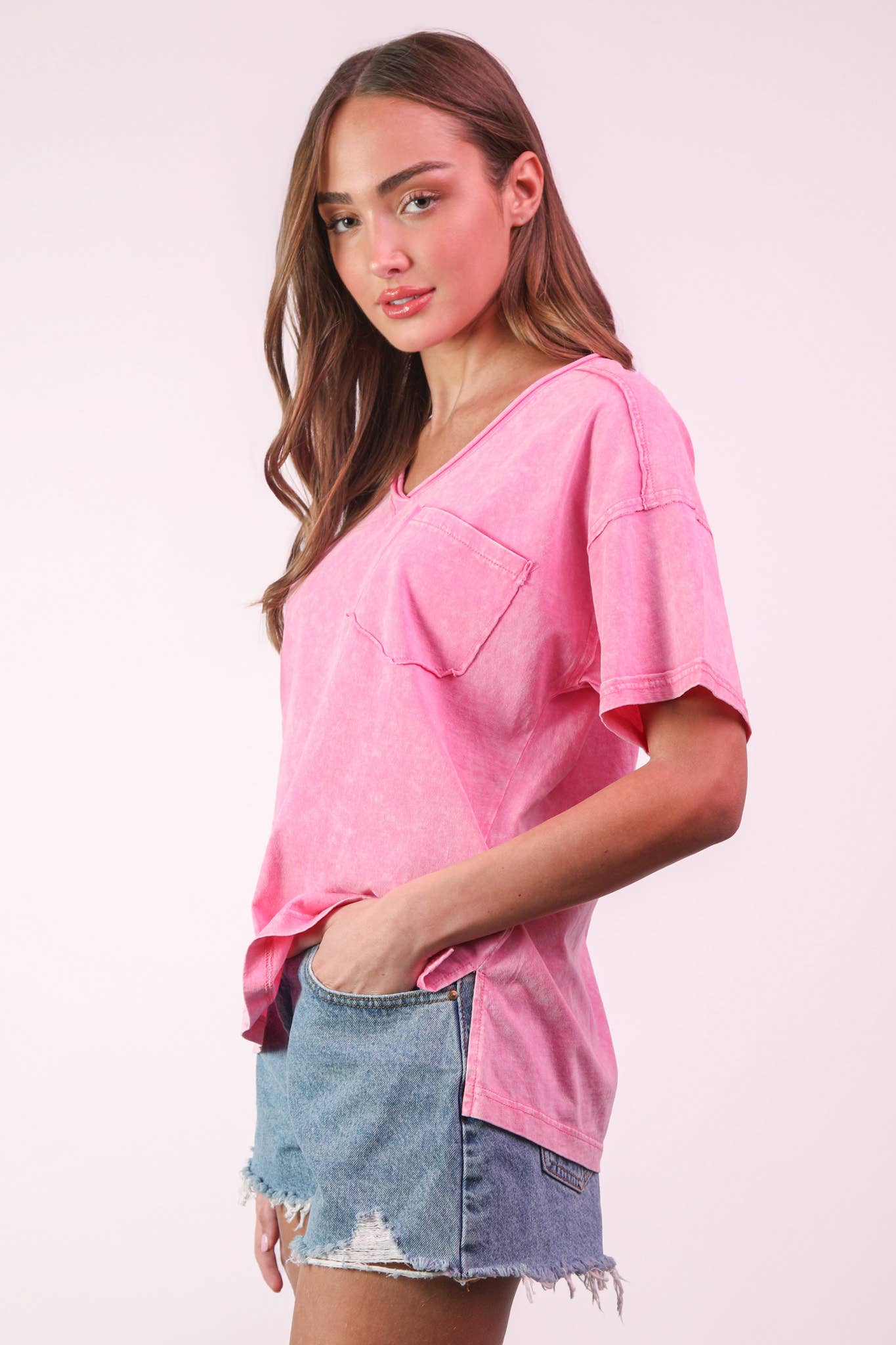 NT11966-Mineral Washed V-Neck Knit Top