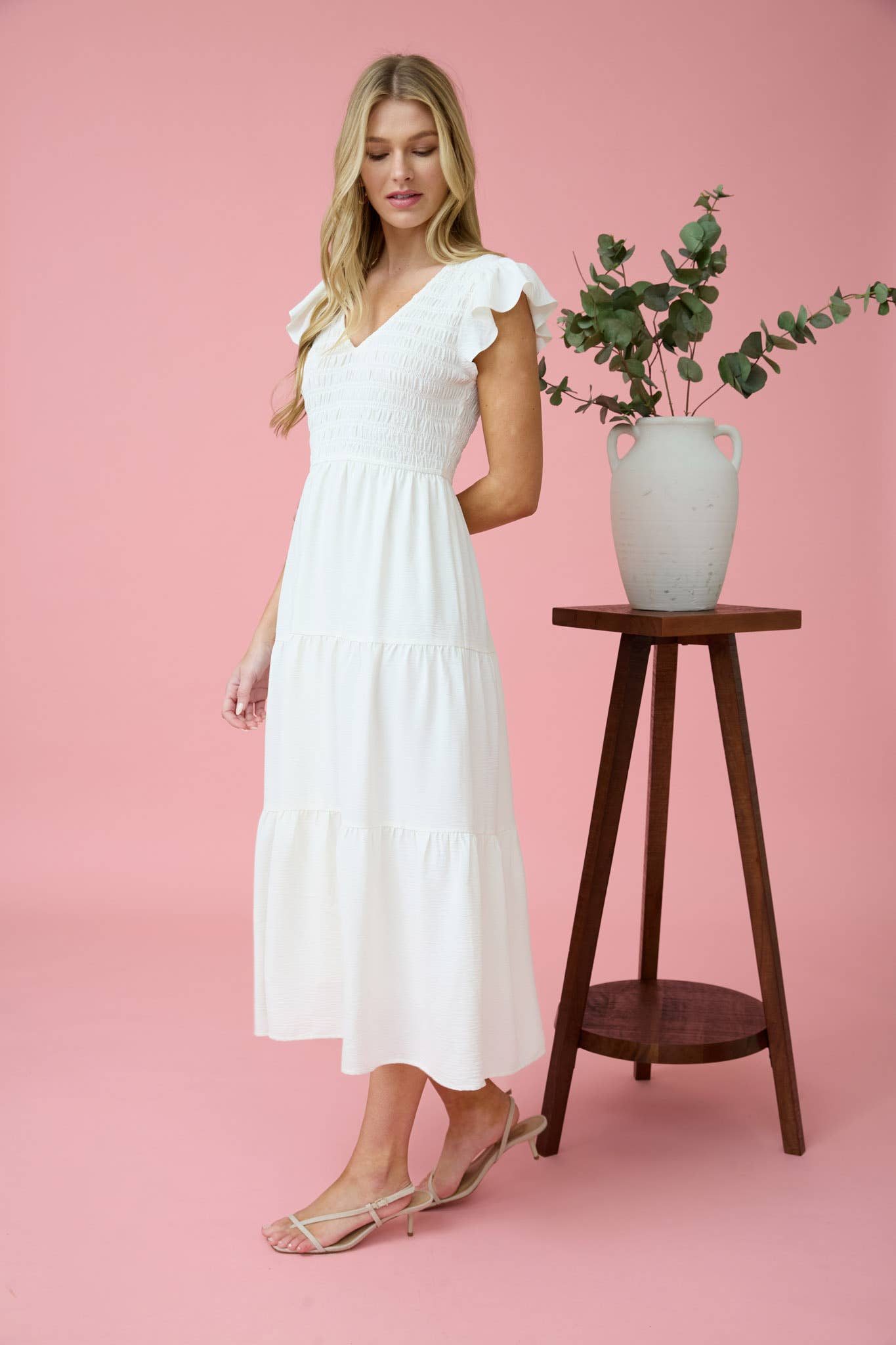 FLUTTER SLEEVE MAXI DRESS: KHAKI