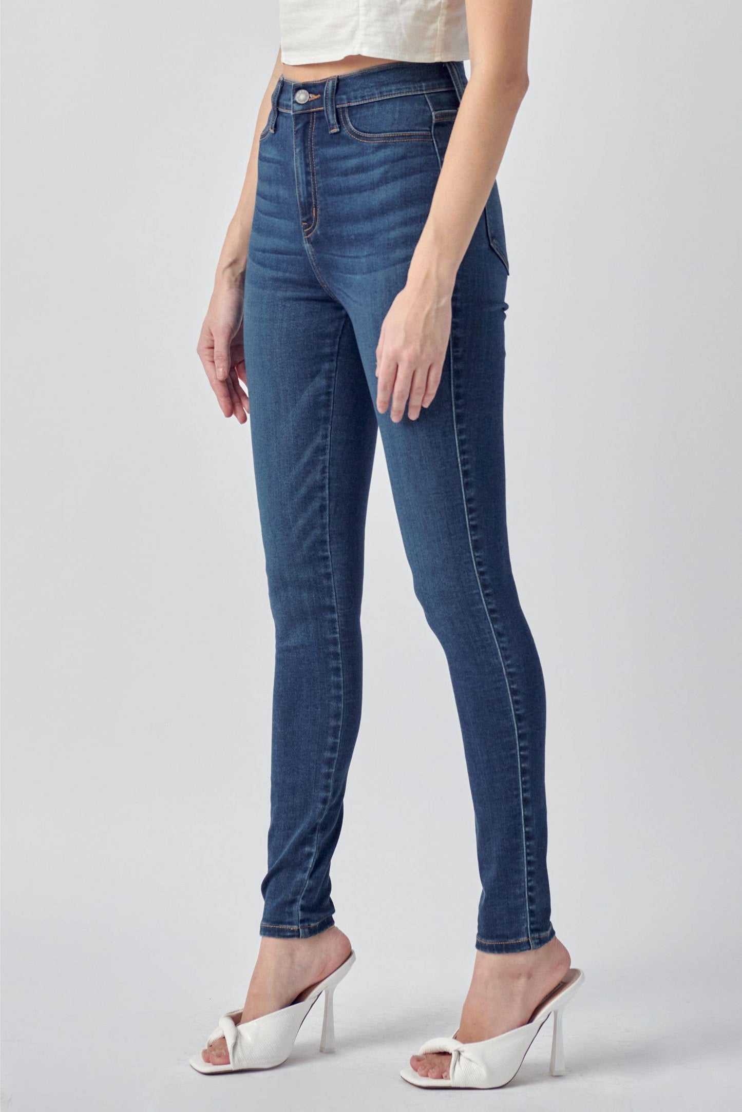 WV17655M Medium Denim High Rise Skinny