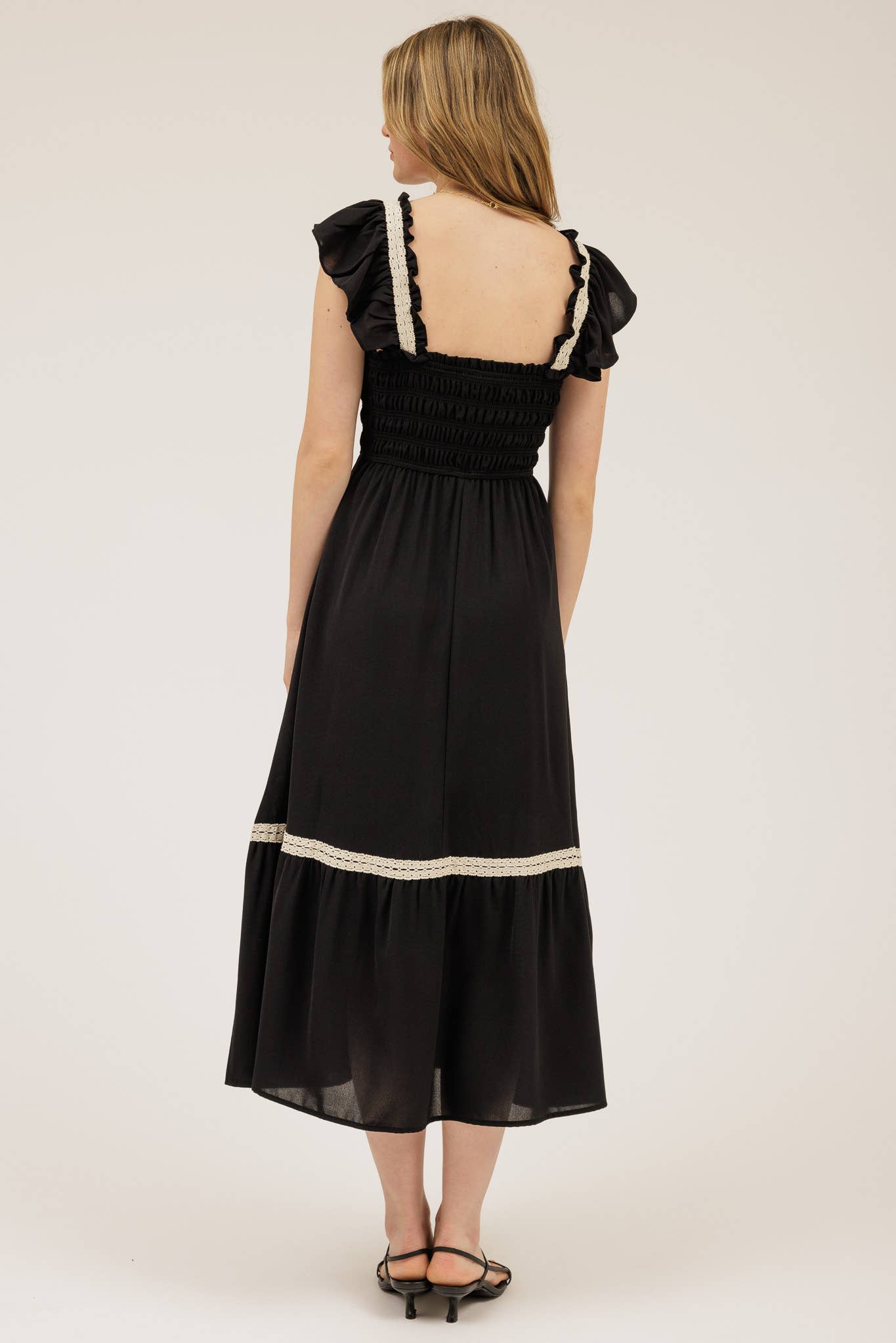 CONTRAST DETAIL SMOCKED RUFFLE MIDI DRESS