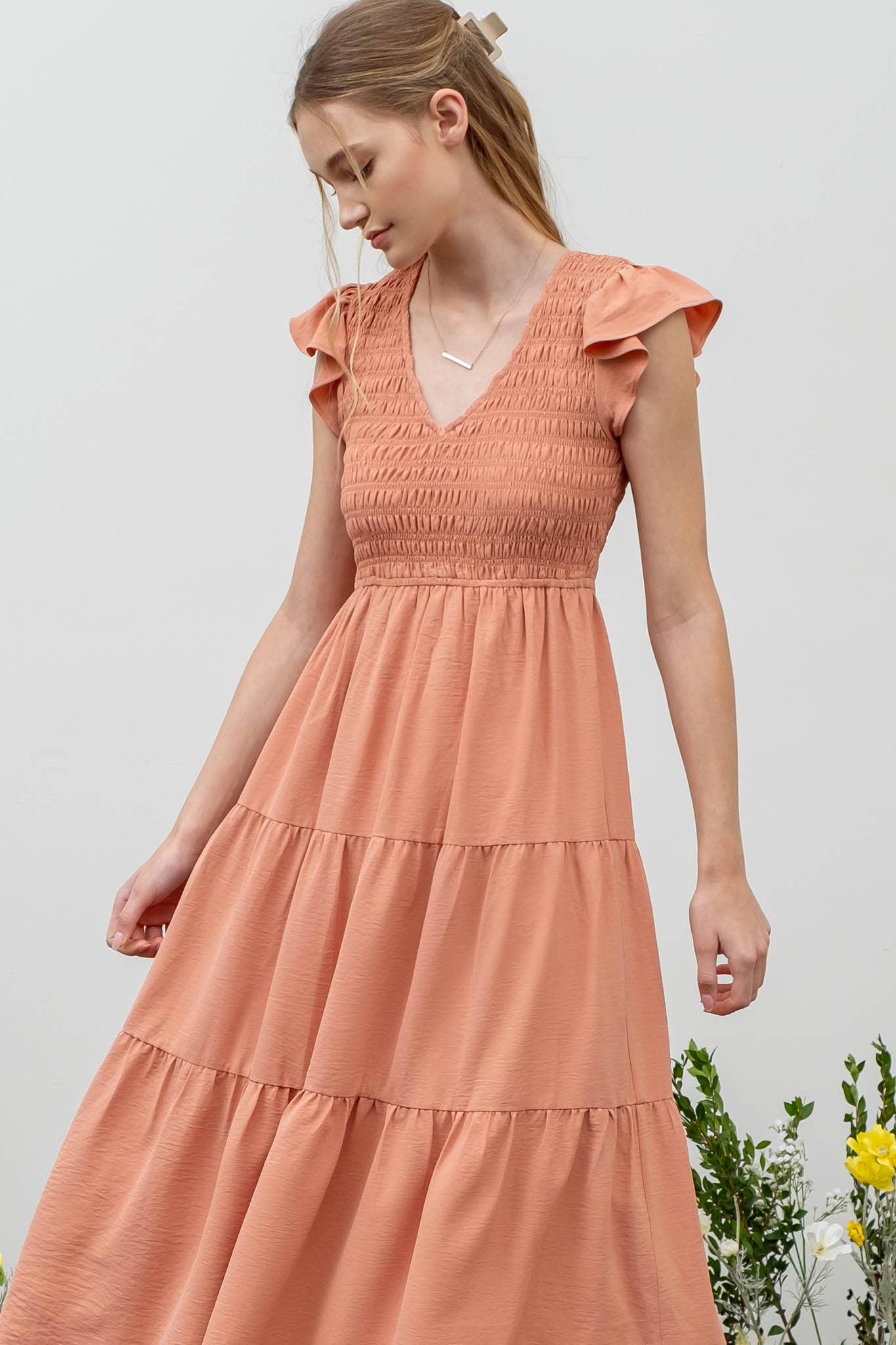 FLUTTER SLEEVE MAXI DRESS: KHAKI