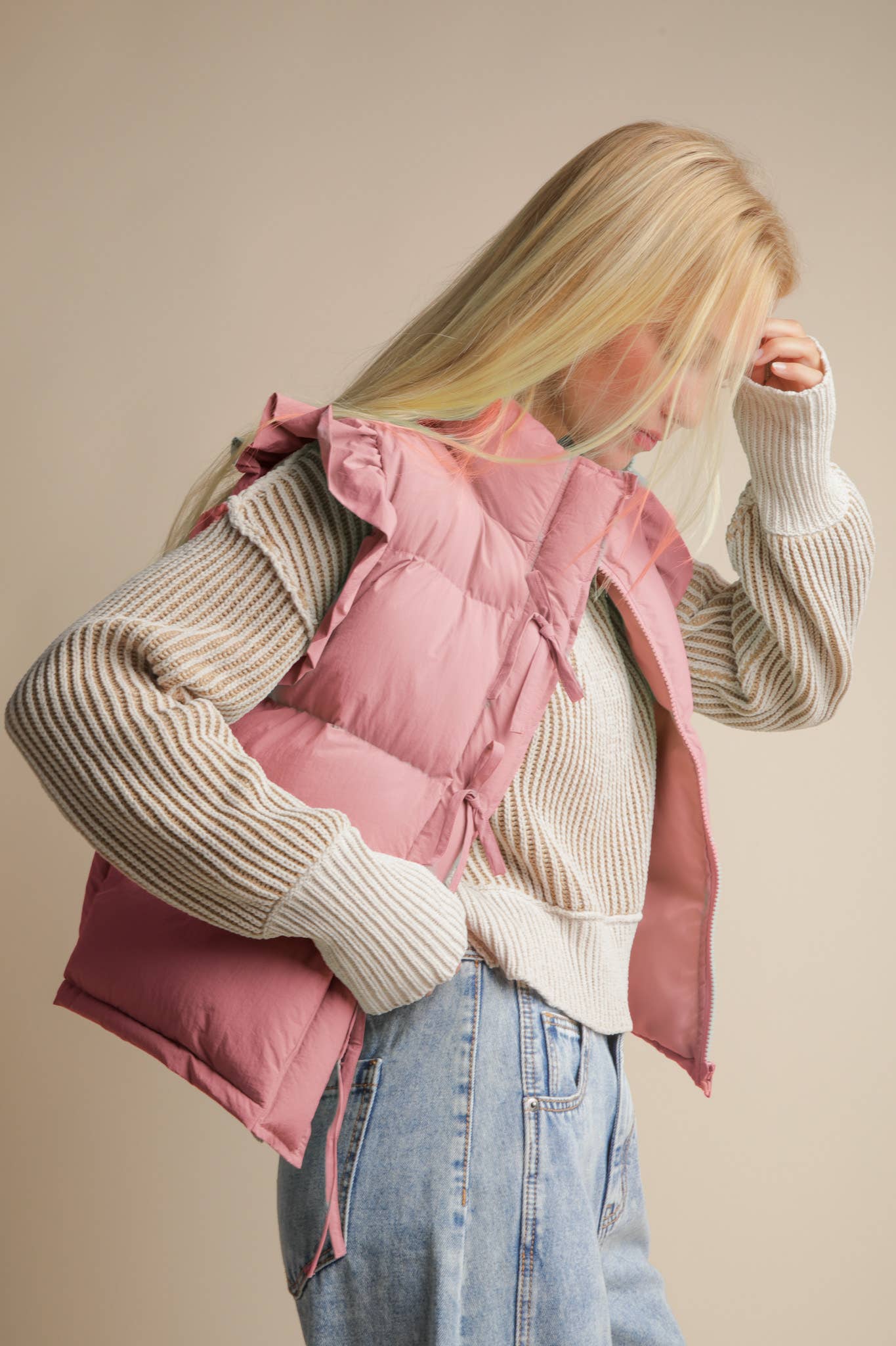 NJ90385-Front Bow Ruffle Sleeve Puffer Vest
