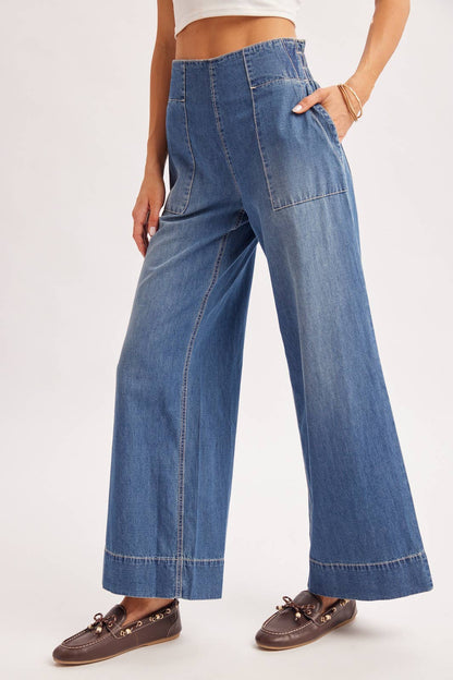WIDE-LEG DENIM JEANS