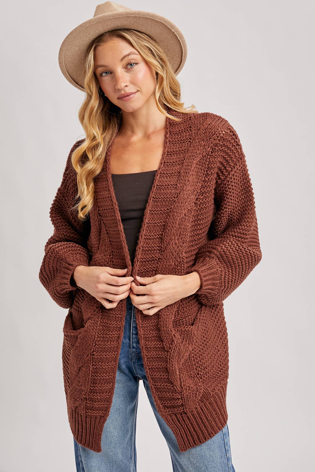 CHUNKY CABLE LANTERN SLEEVE CARDIGAN