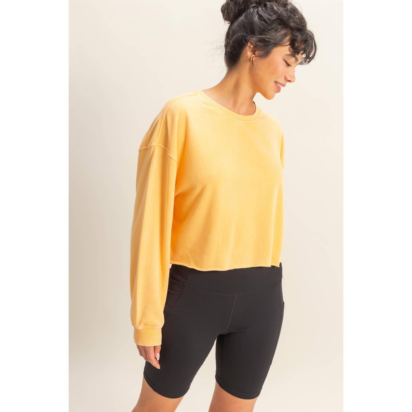 Mineral Washed Sweatshirt With Raw Hem