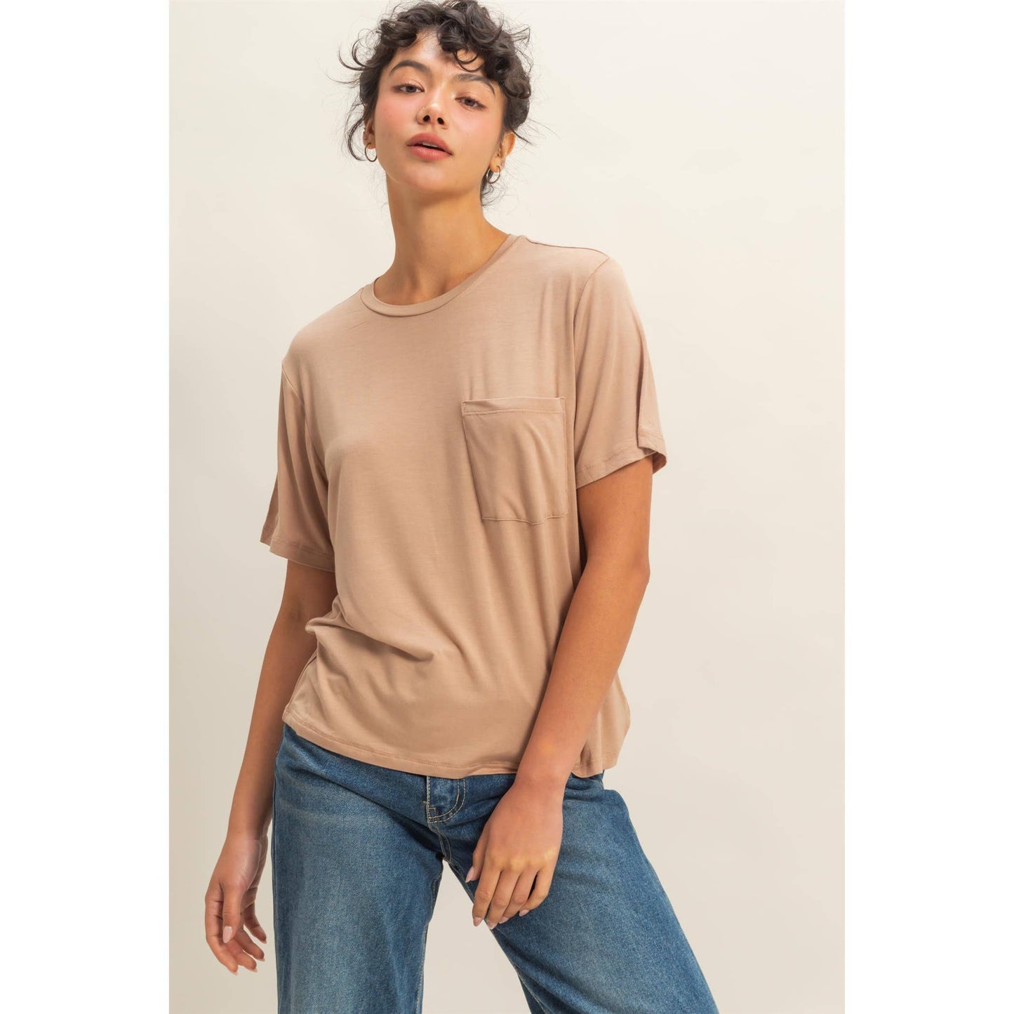 Classic Crew Neck Short Sleeve Pocket Top