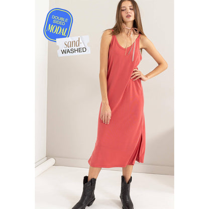 DZ24C269-Soft V-Neck Midi Dress
