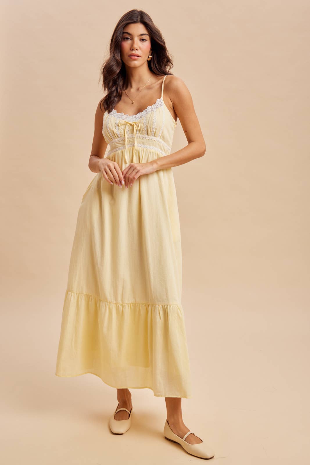 LACE DETAIL MAXI DRESS