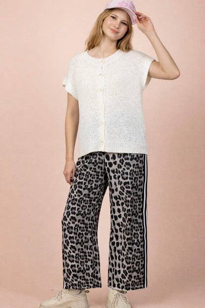 12W3653N-Button Down Solid Knit Summer Sweater Top
