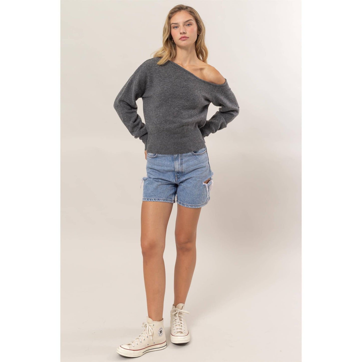 DZ24F735-Off-The-Shoulder Sweater