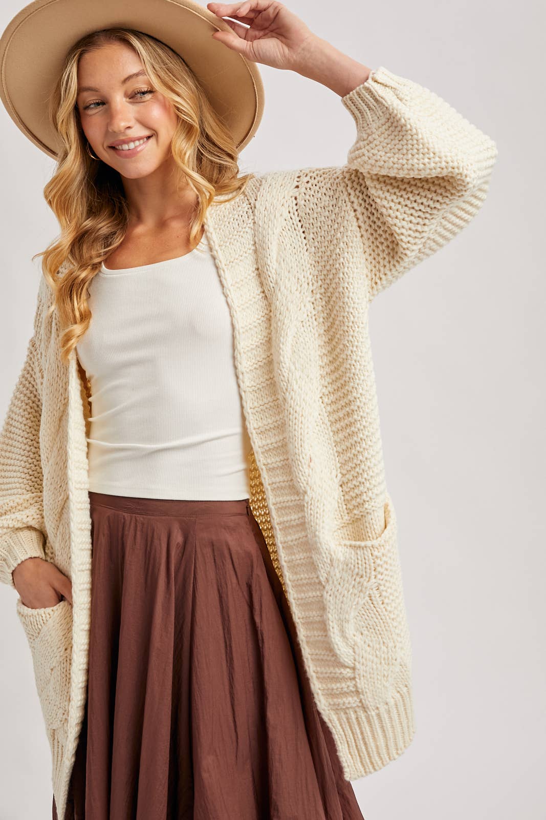 CHUNKY CABLE LANTERN SLEEVE CARDIGAN