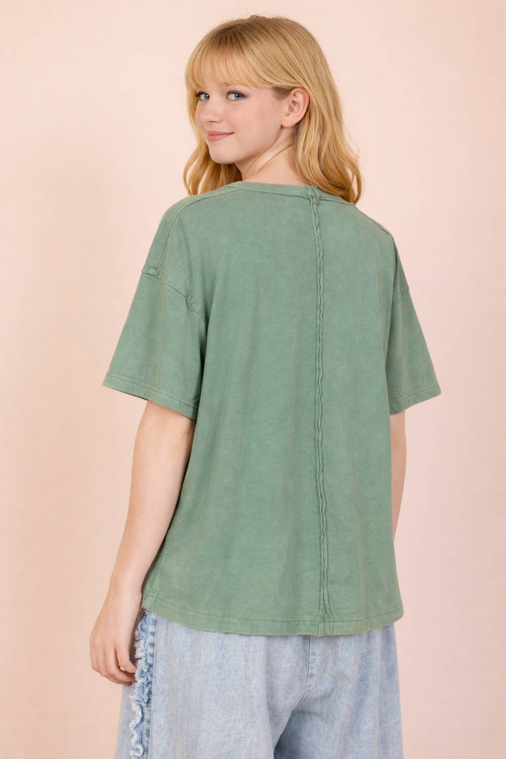 NT11108-Mineral Washed Knit Top with Pocket