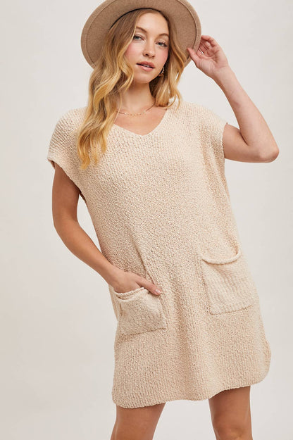 V-NECK KNIT SWEATER DRESS WITH POCKETS