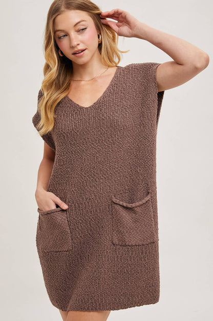 V-NECK KNIT SWEATER DRESS WITH POCKETS