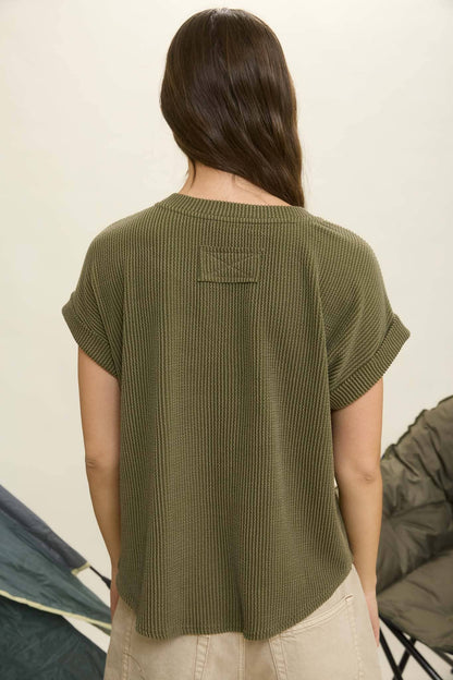RIBBED CREW NECK SHORT CUFF SLEEVE KNIT TOP