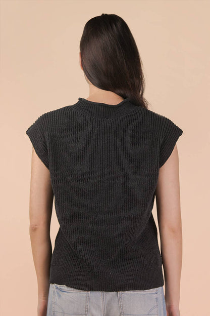 12W3112N-Oversized Soft Knit Sweater Vest Top