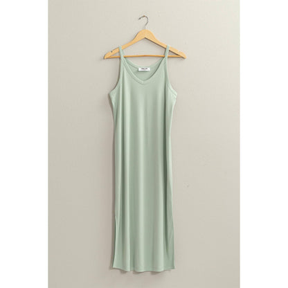 DZ24C269-Soft V-Neck Midi Dress