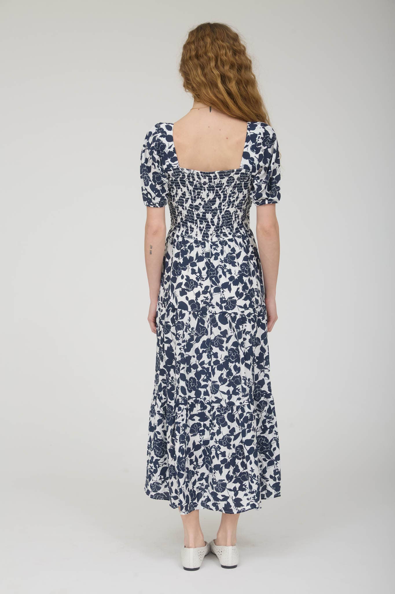 FLORAL PUFF SLEEVE SMOCKED TIERED MIDI DRESS