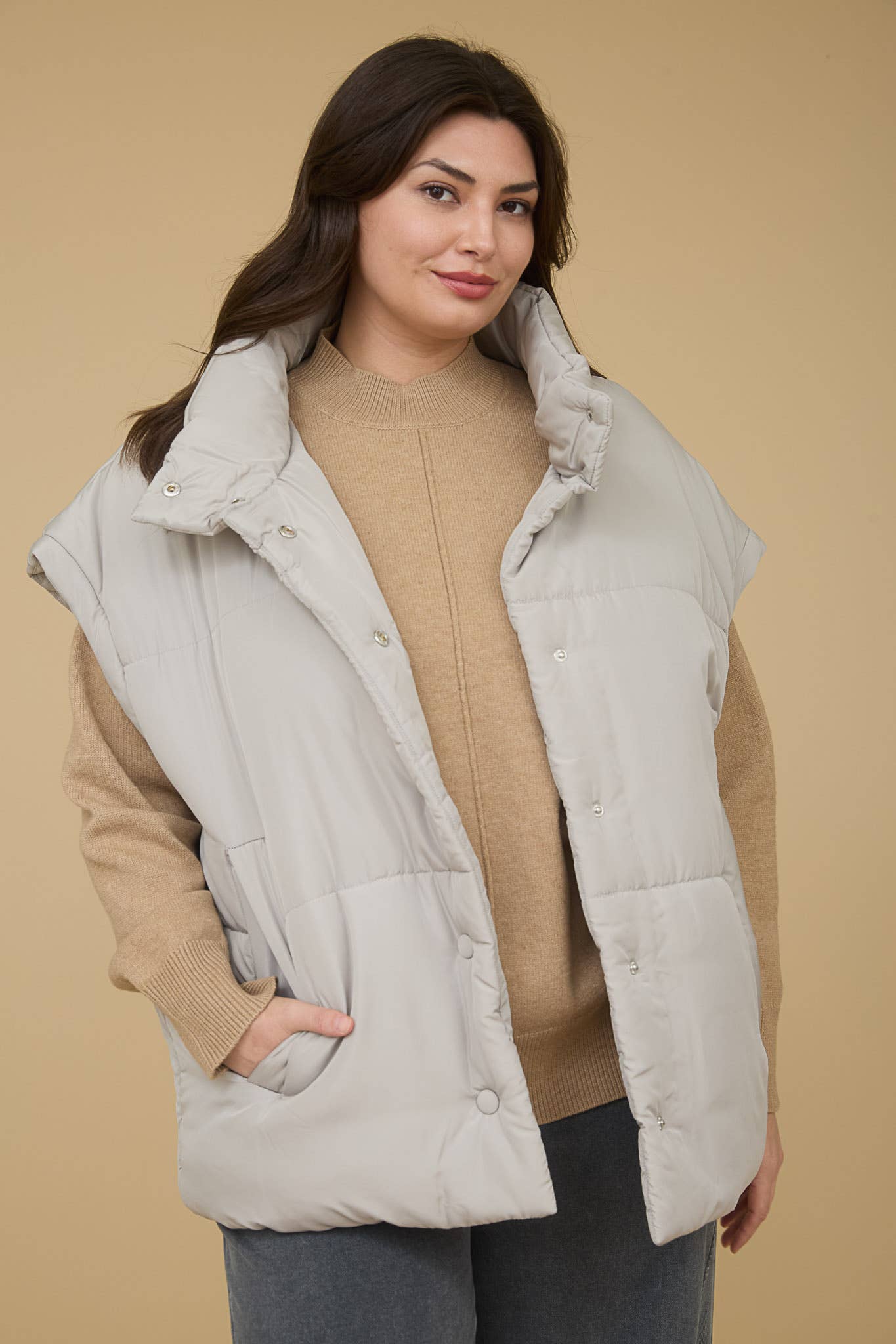 PLUS OVERSIZED SNAP BUTTON PUFFER VEST