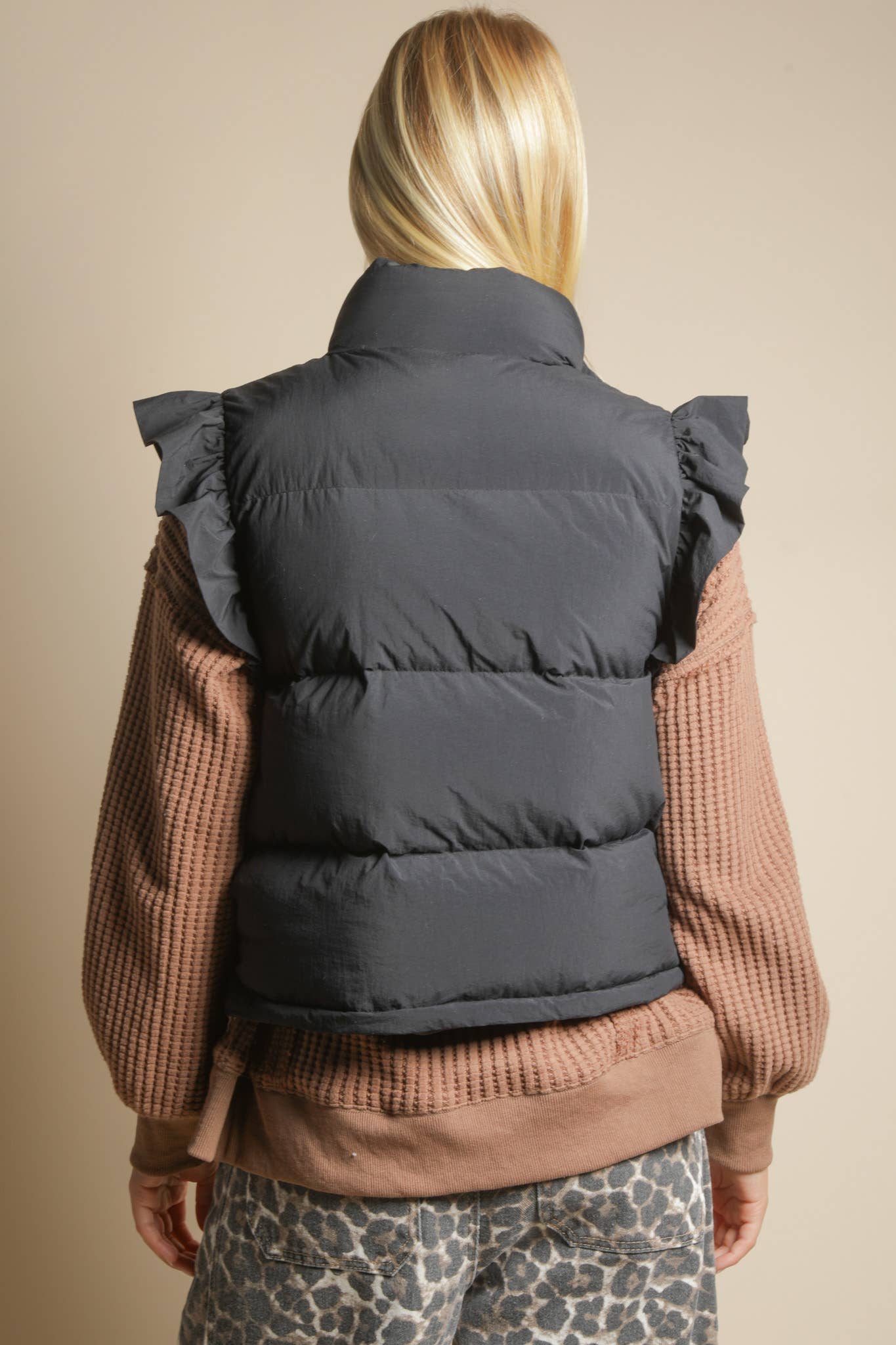 NJ90385-Front Bow Ruffle Sleeve Puffer Vest