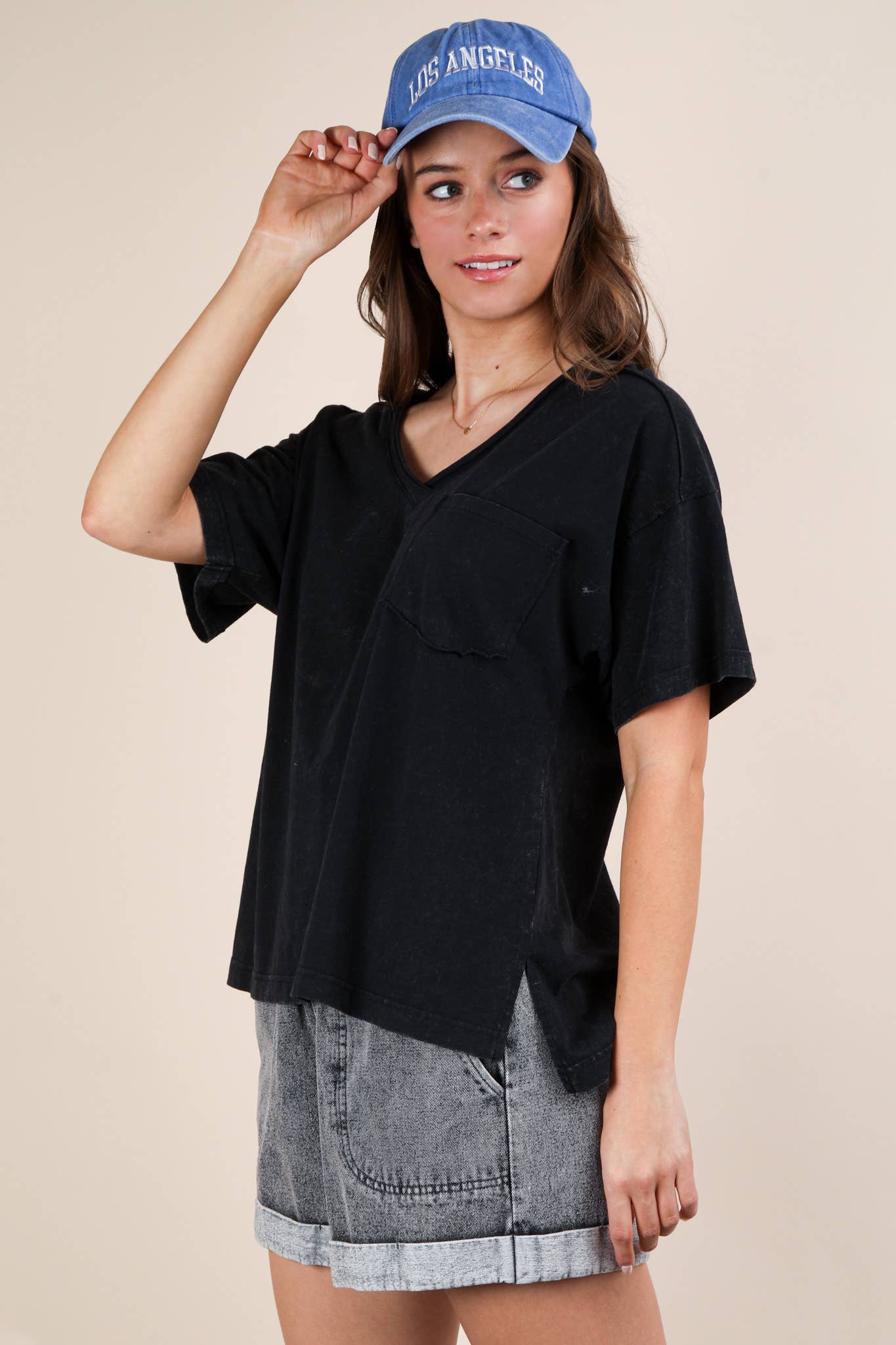 NT11966X-PLUS SIZE Mineral Washed V-Neck Knit Top