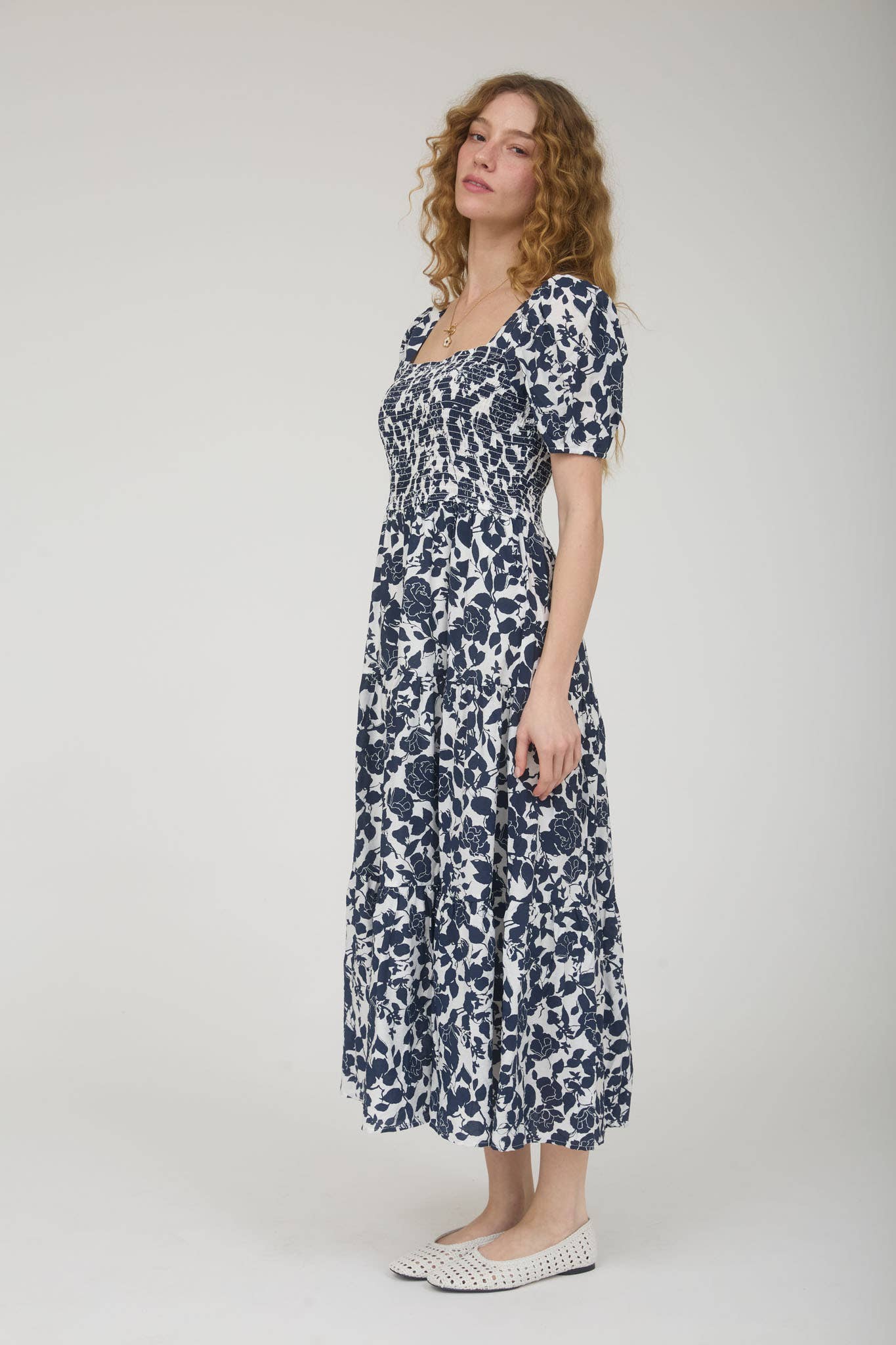 FLORAL PUFF SLEEVE SMOCKED TIERED MIDI DRESS