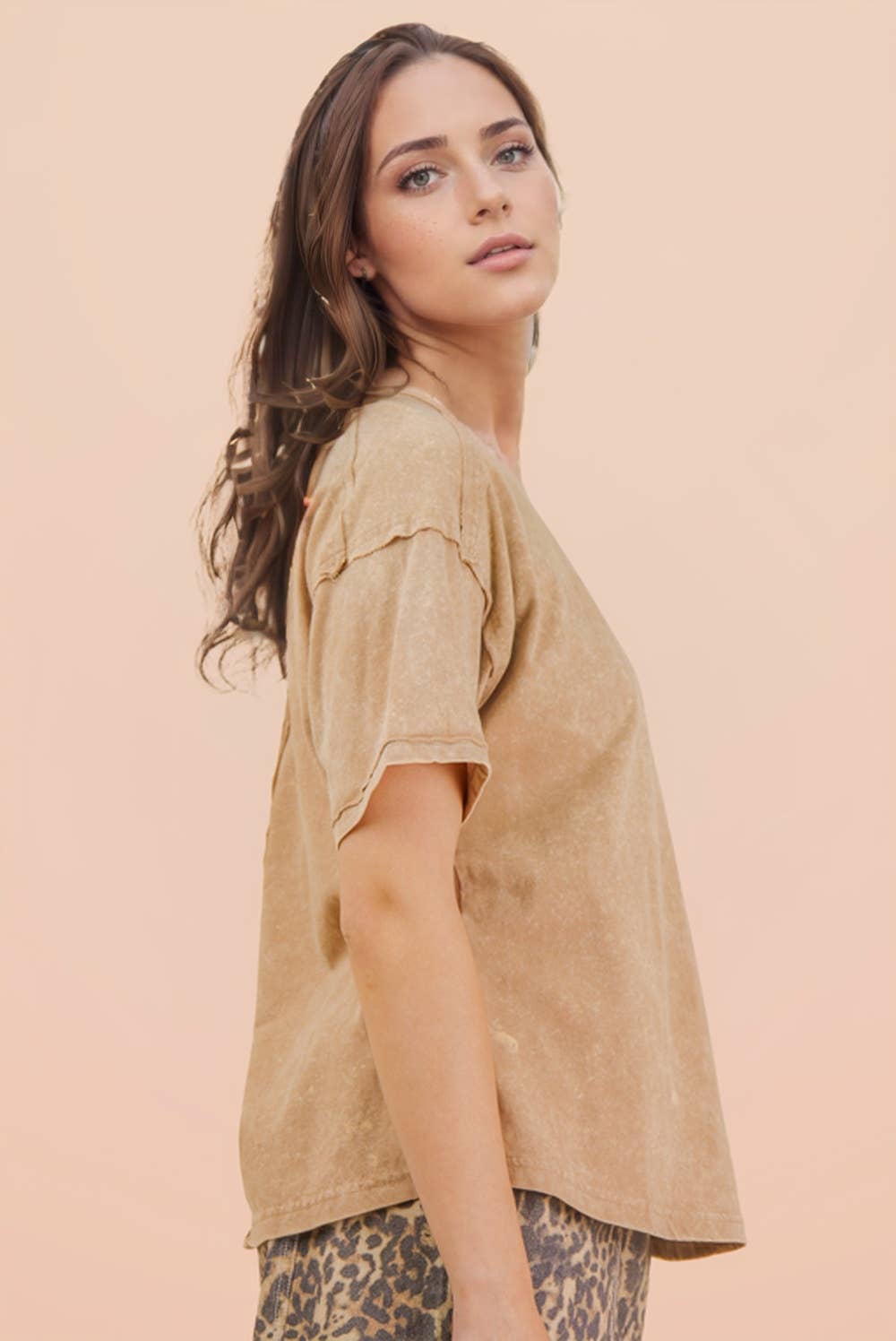 NT11108-Mineral Washed Knit Top with Pocket