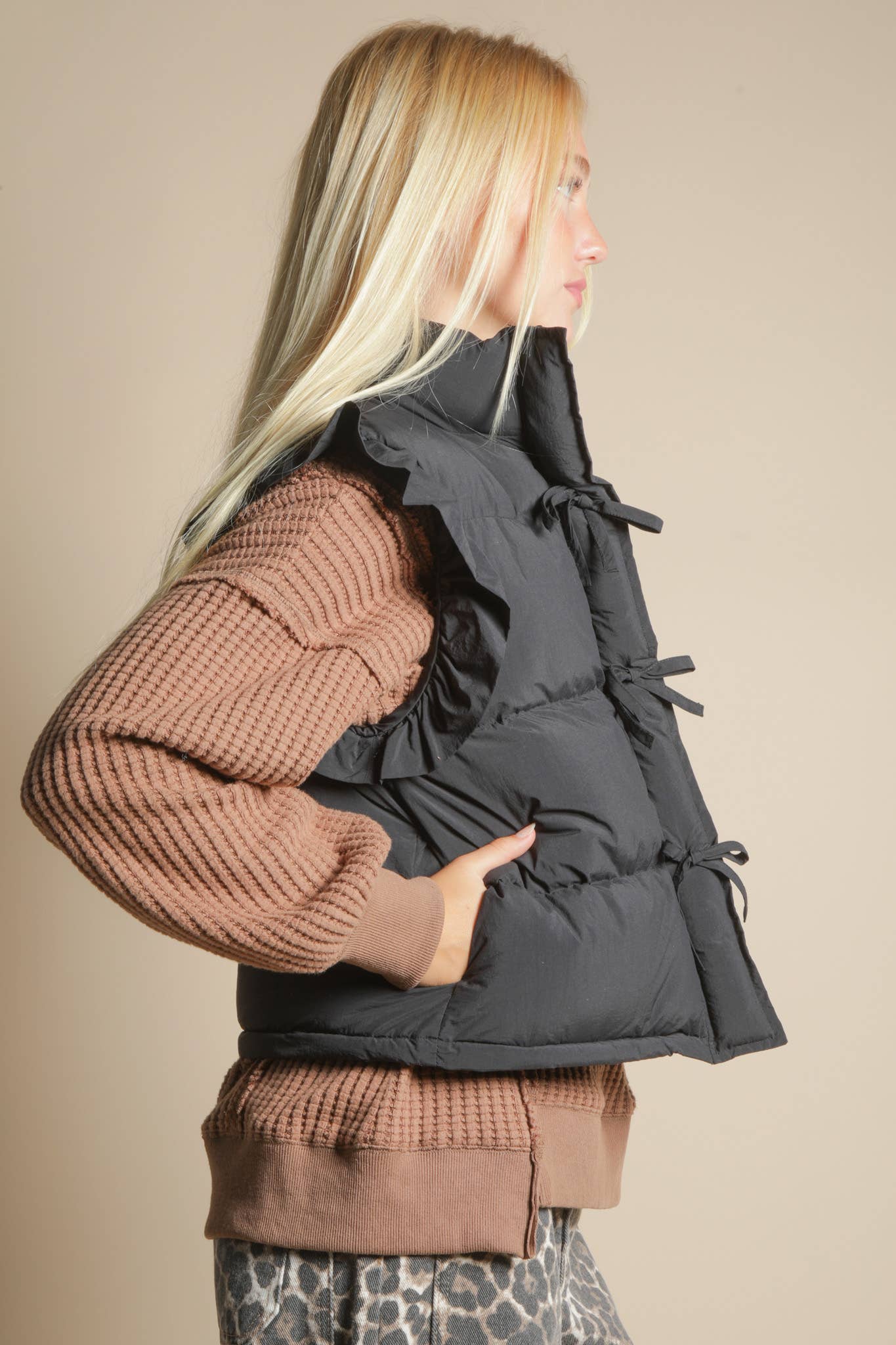 NJ90385-Front Bow Ruffle Sleeve Puffer Vest