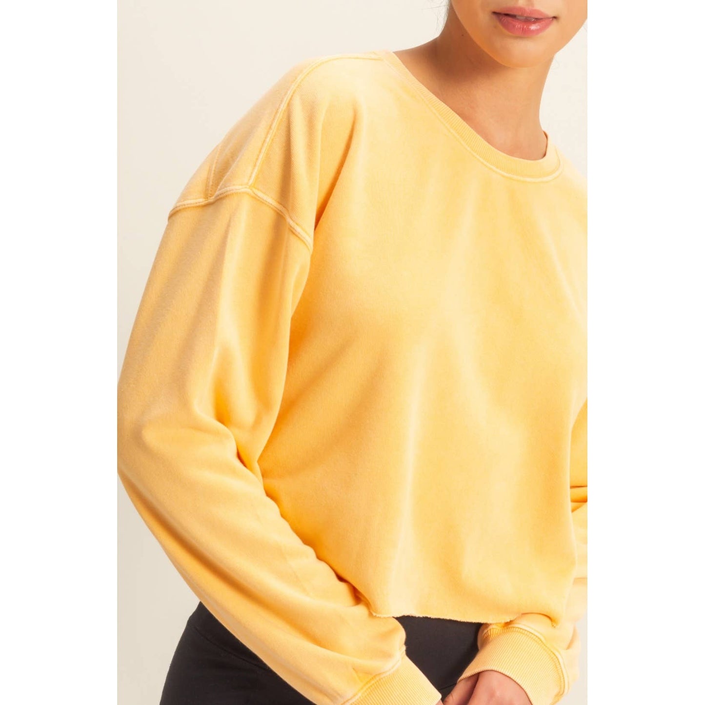 Mineral Washed Sweatshirt With Raw Hem